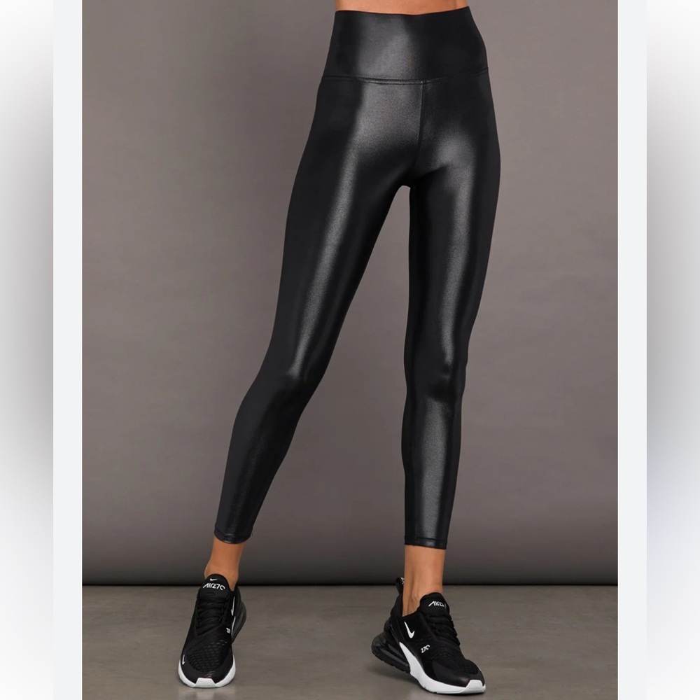 CARBON38 Legging in Takara Shine